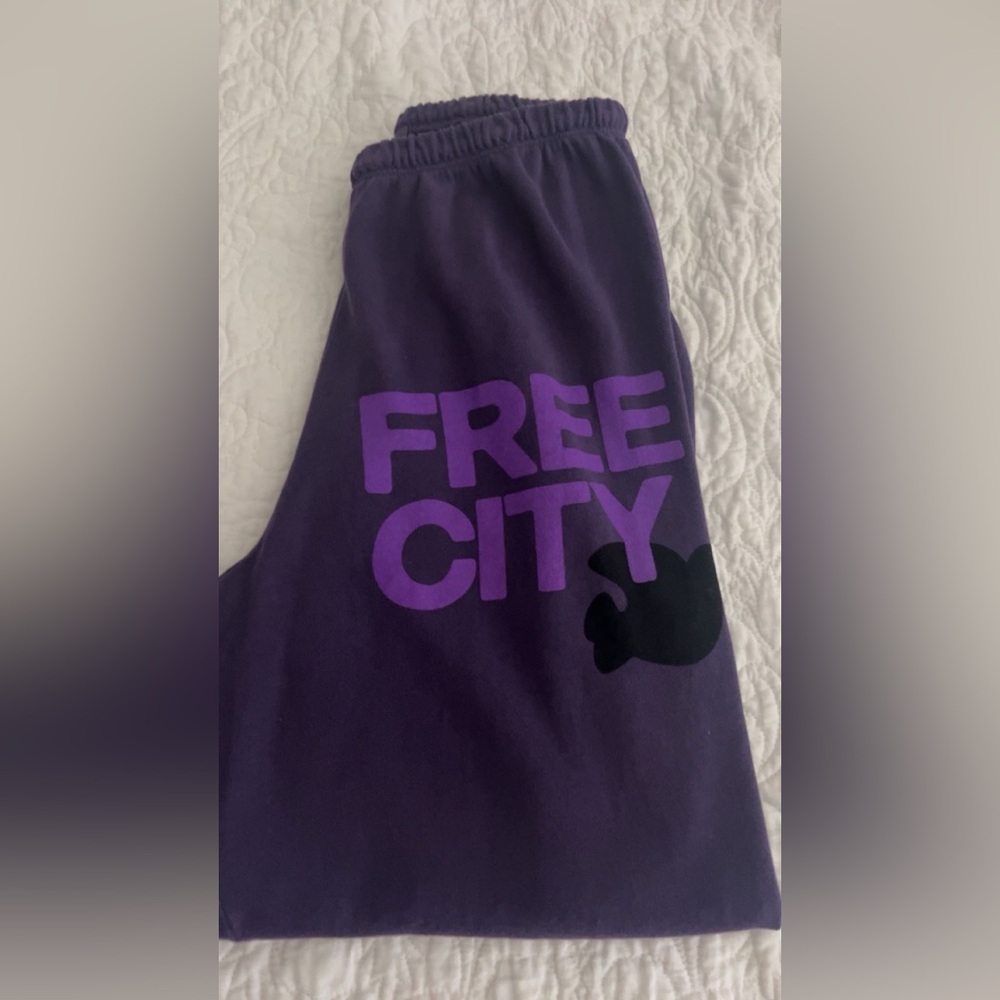 Free City Sweatpants